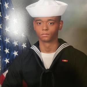 Meet your Posher, Everett